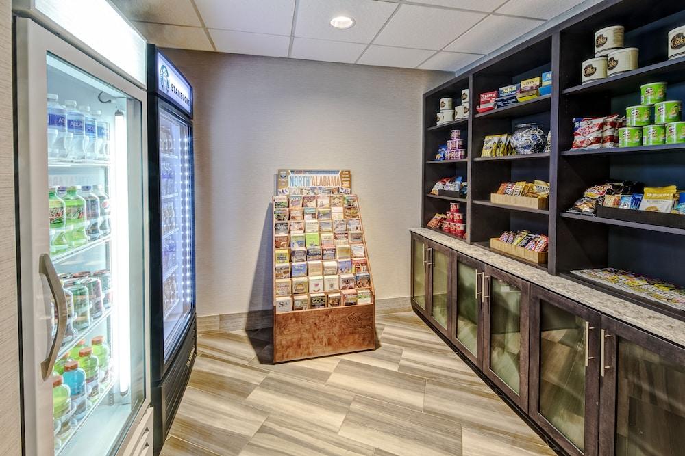 Doubletree By Hilton Decatur Riverfront Extérieur photo