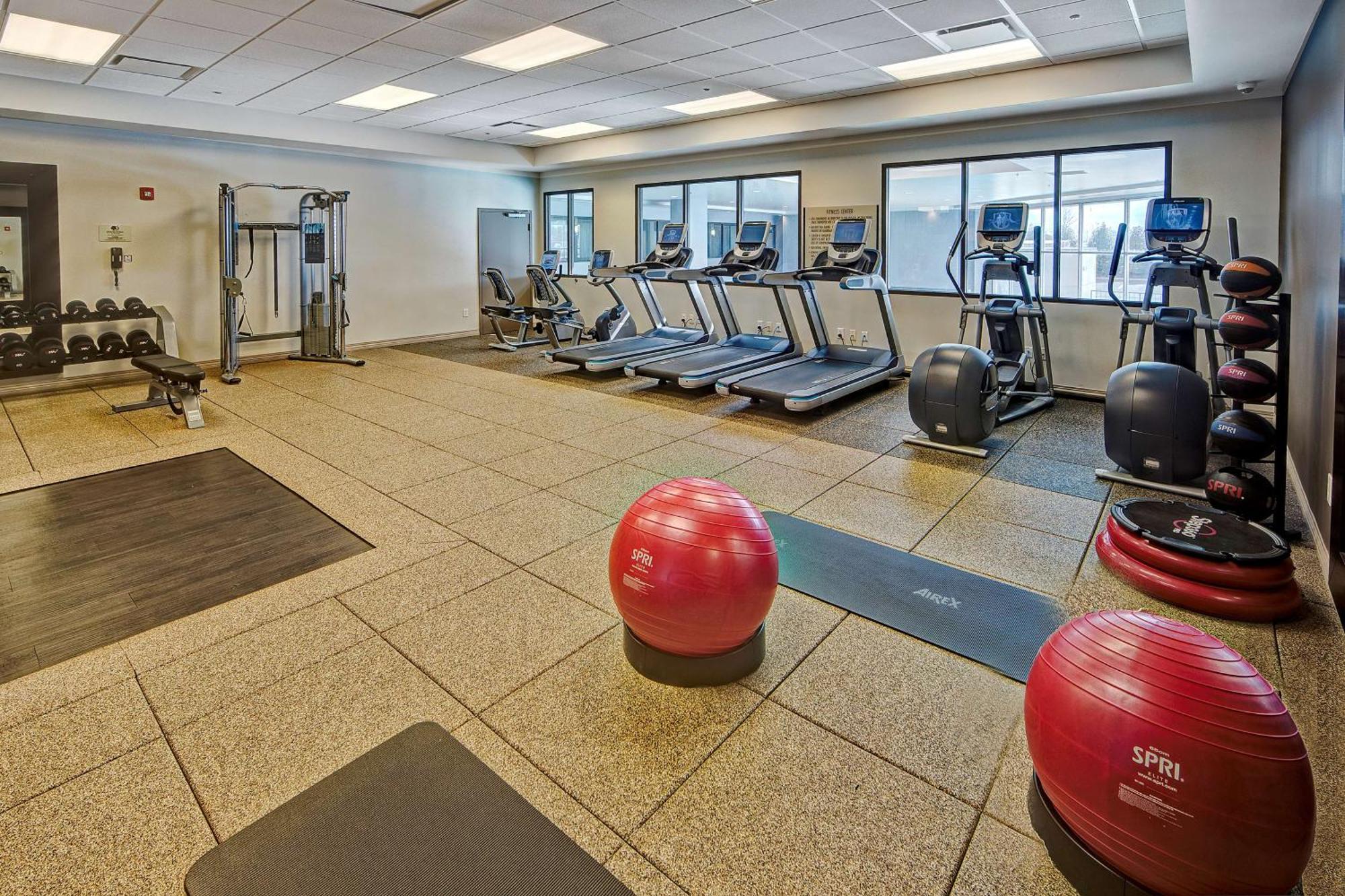 Doubletree By Hilton Decatur Riverfront Extérieur photo